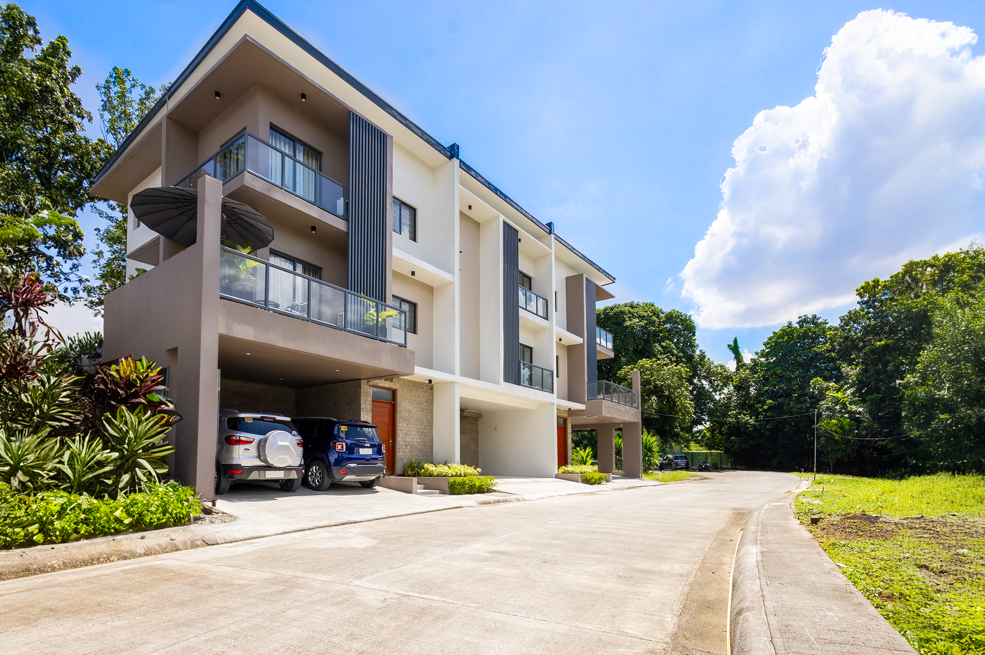 Townhouse Corner Unit